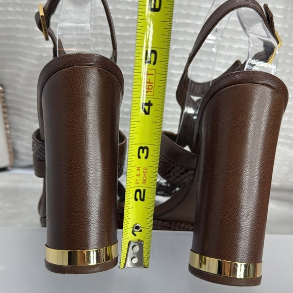 (B) Tory Burch Women's Pumps
8.5 M Brown Snakeskin
Platform Heels - Picture 5 of 15